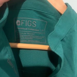 Womens Figs Scrub Top- Hunter Green